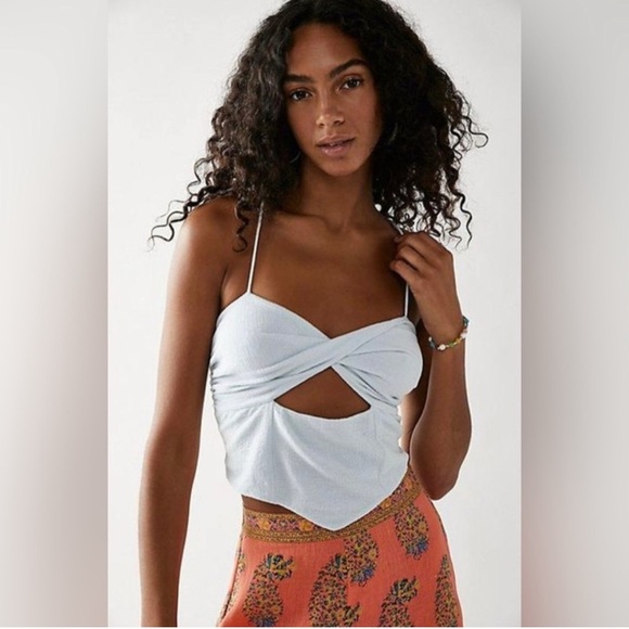 Free People x Jen’s Pirate Booty Gauzy Toy Machine Top Twist Cropped Size Medium - Picture 1 of 14